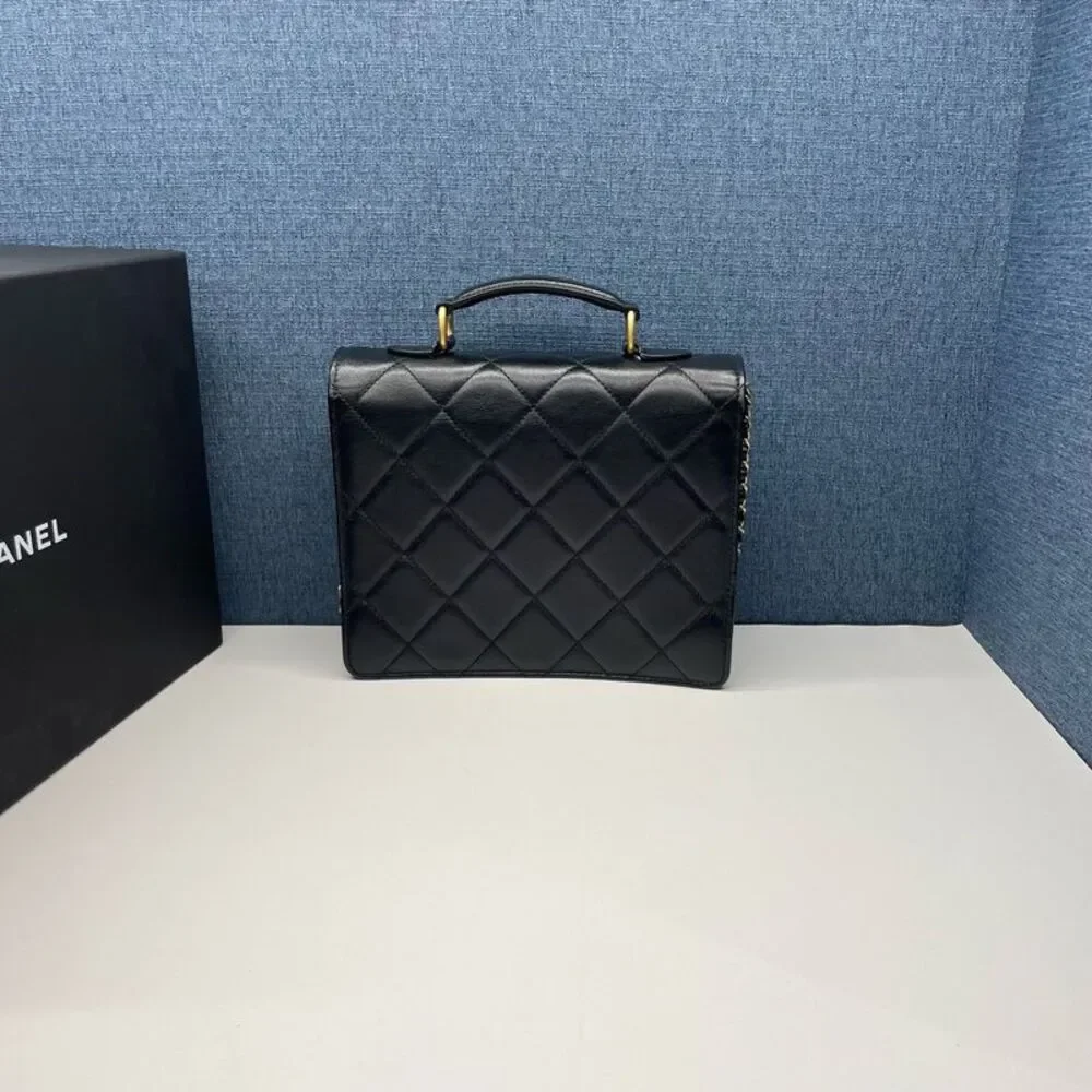 Chanel Women Pre-Loved Bag Very Good Condition